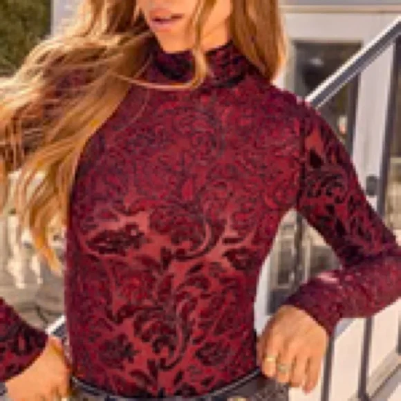 VICI Helsa Floral Mock Neck Bodysuit - Picture 5 of 5